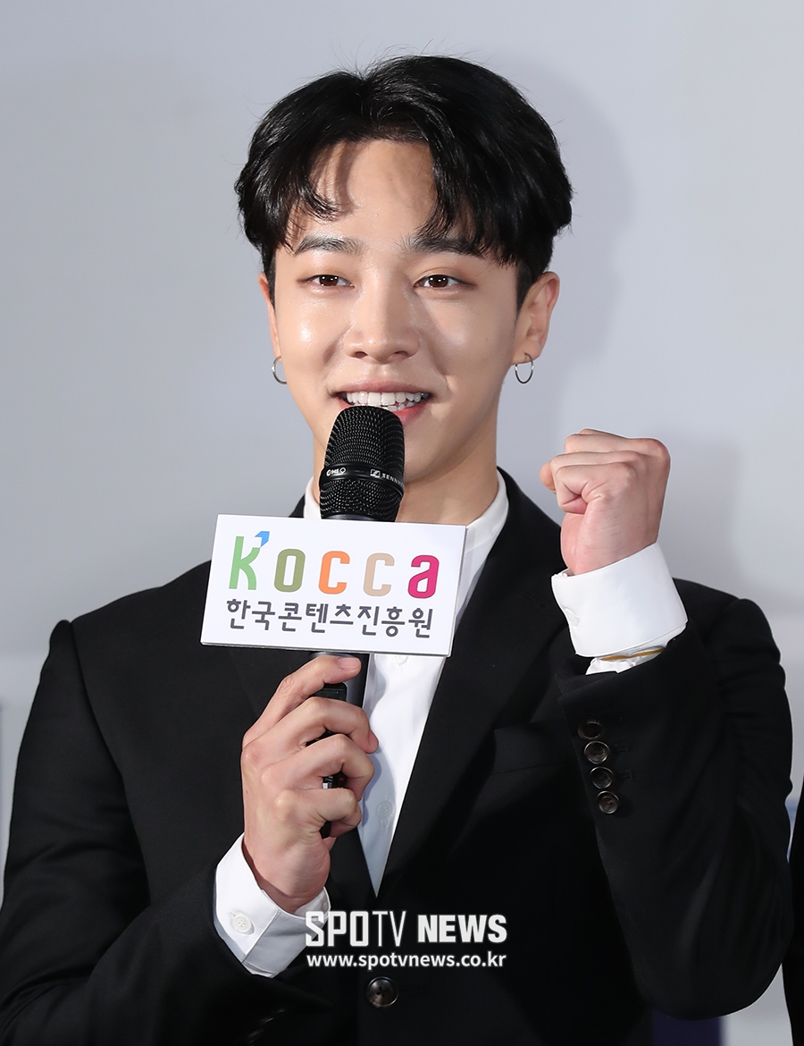 [포토S] 이기광, 섹시한 미소