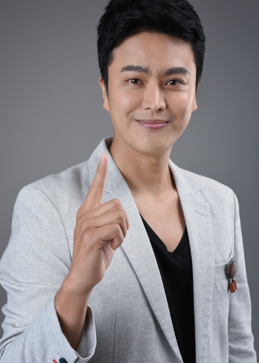 '블랑카' 정철규, 새 소속사 찾았다…가수 박주희와 한솥밥