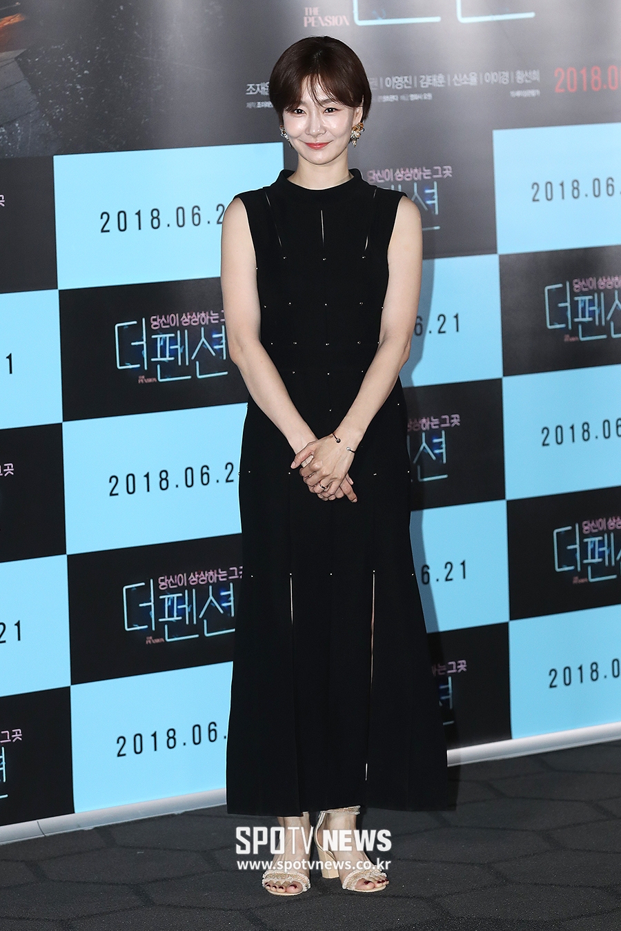 [포토S] 박효주, 우아한 블랙 롱 원피스