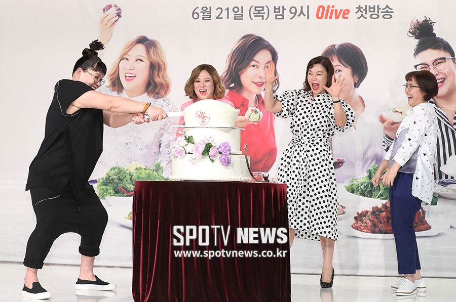 [포토S] 이영자, 어디서나 발휘되는 개그감