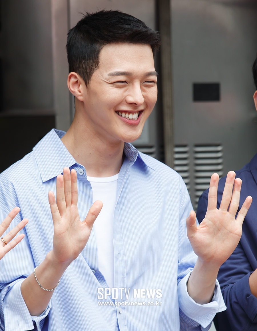 [포토S] 장기용, 반듯한 이목구비
