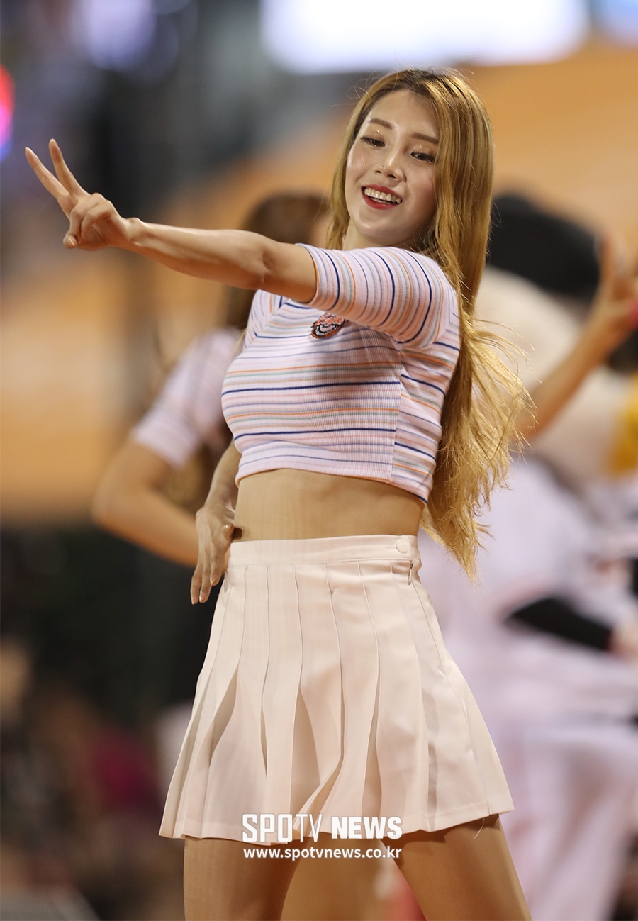 [포토S] 한화 치어리더, '2글스라 행복해요'