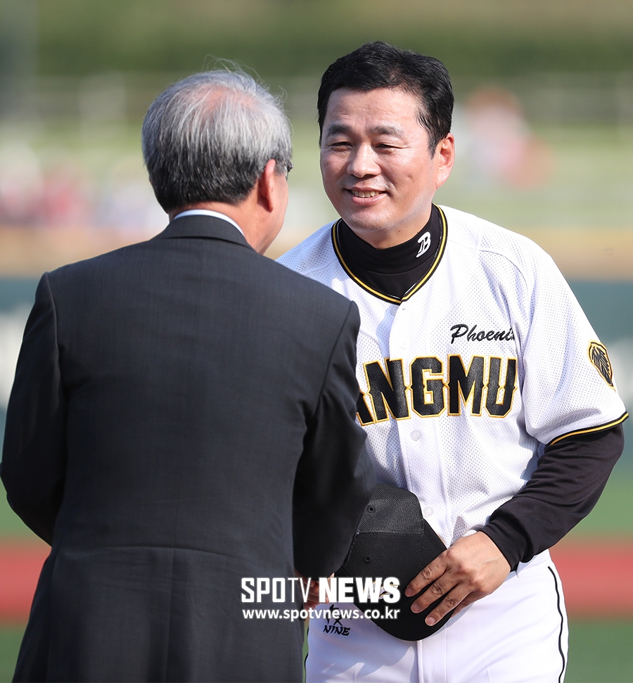 [포토S] 남부 퓨처스 올스타 박치왕 감독