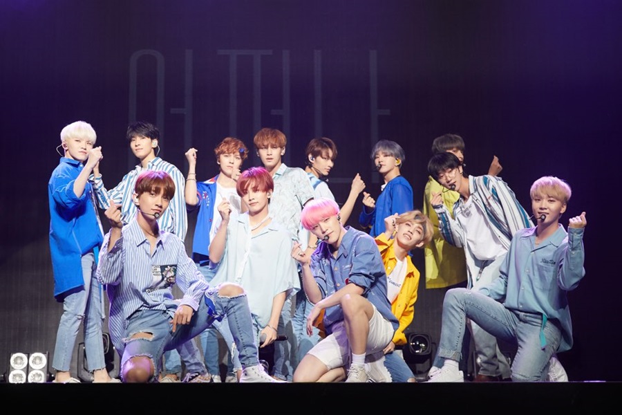 [현장S] 여름과 닮은 세븐틴, 이 청량한 매력을 '어쩌나'
