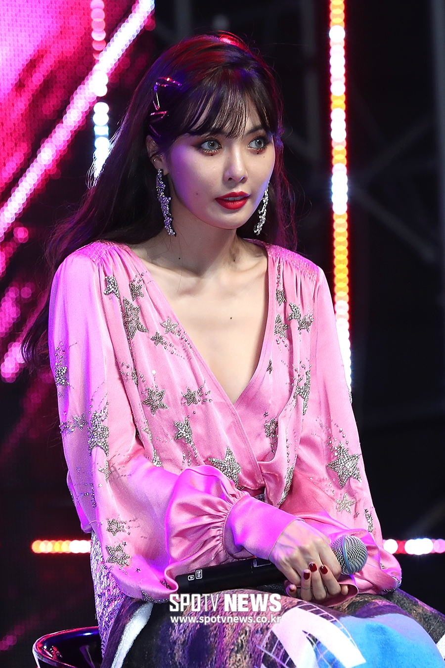 [포토S] 현아, '가만히 있어도 섹시해'