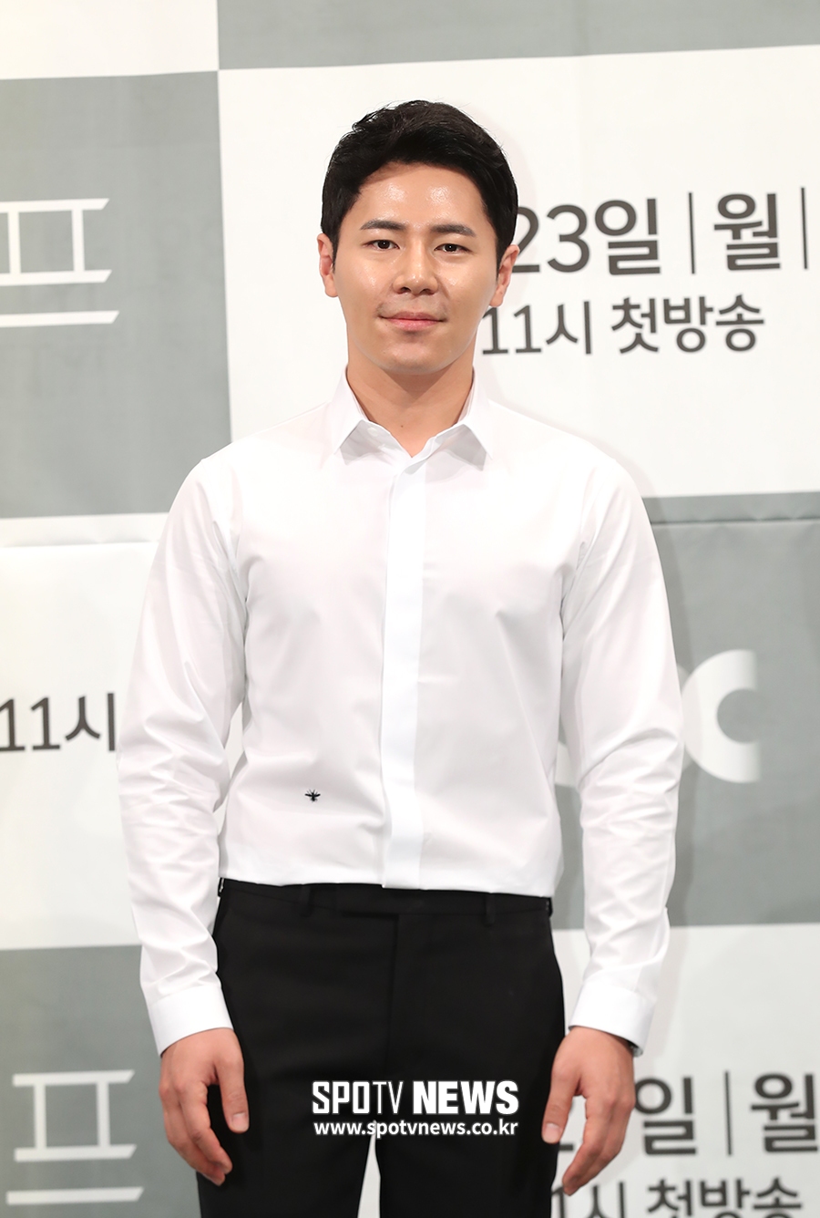 [포토S] 포즈 취하는 배우 이규형