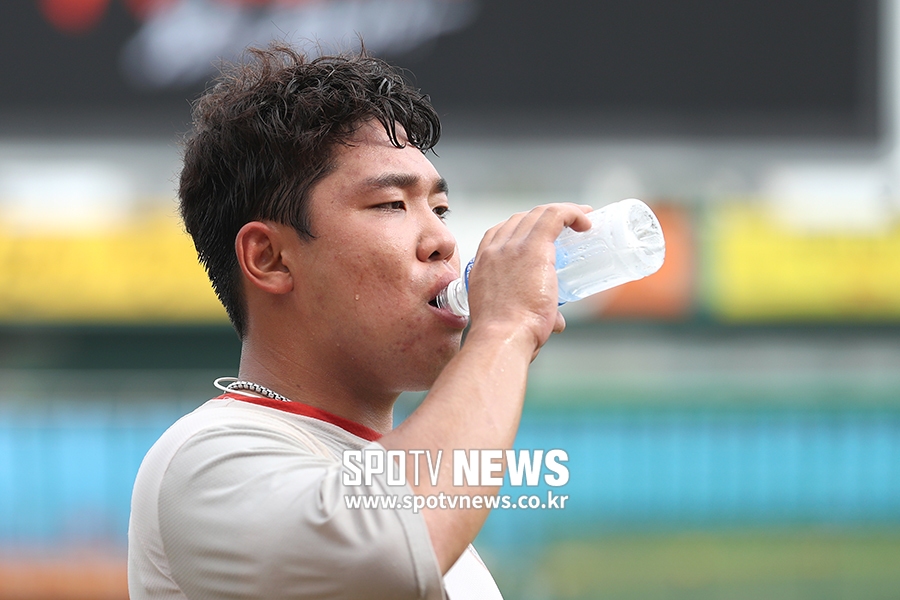 [포토S] 지성준, 구슬땀 흘리며 훈련