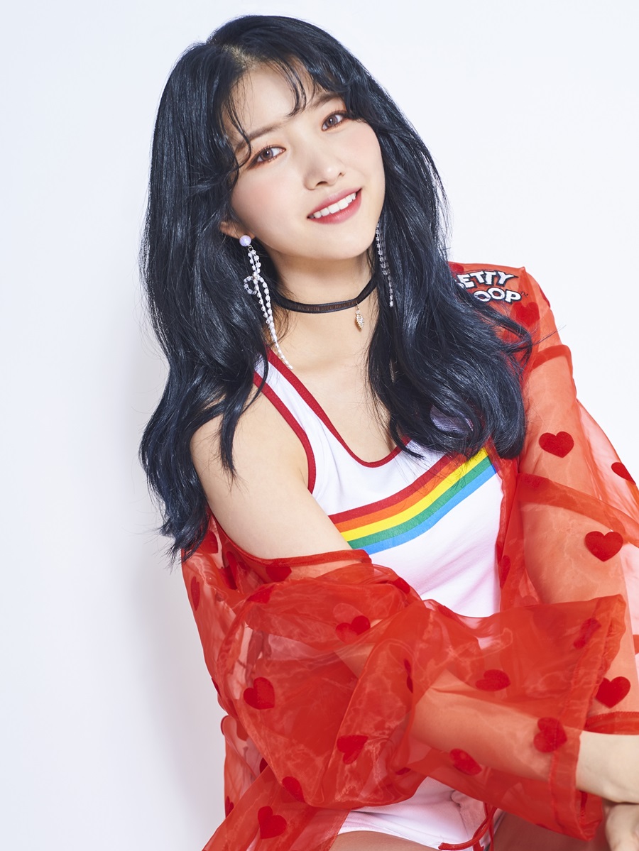 여자친구 소원, 뷰티 프로그램 MC 발탁…新 뷰티돌 탄생