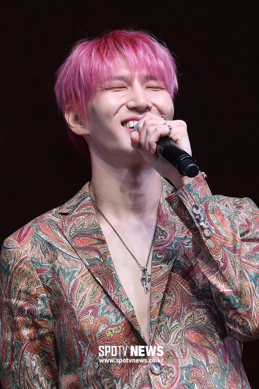 [포토S] 빅스 레오, '내가 혼자 나오다니'