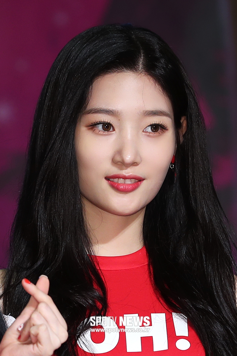 [포토S] 다이아 정채연, 빠져드는 청순미
