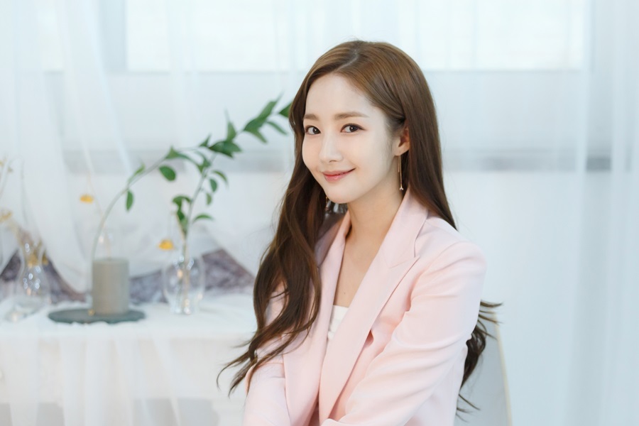 [인터뷰S]① 박민영이 '김비서' 흥행에 오른쪽 발목을 떠올린 이유