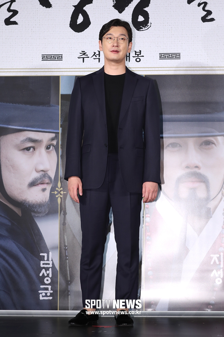 [포토S] 조승우, 깔끔한 패션