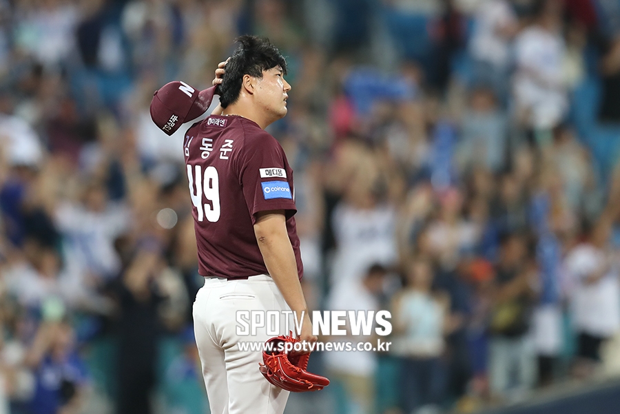 [포토S] 김동준, '백투백을 허용하다니'