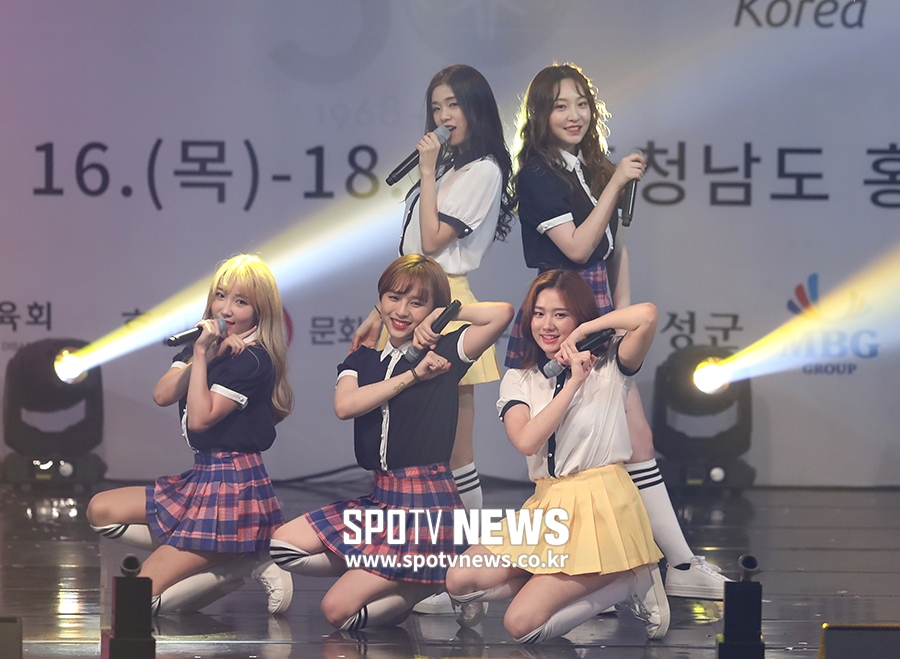 [포토S] 화이트위치, 아름다운 스페셜올림픽코리아 무대