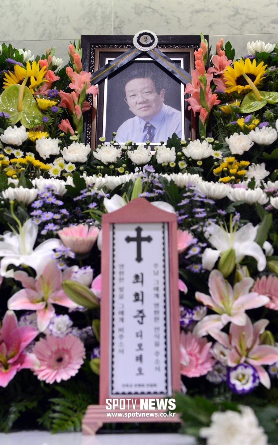 [포토S] 지병으로 별세한 故 최희준의 영정사진