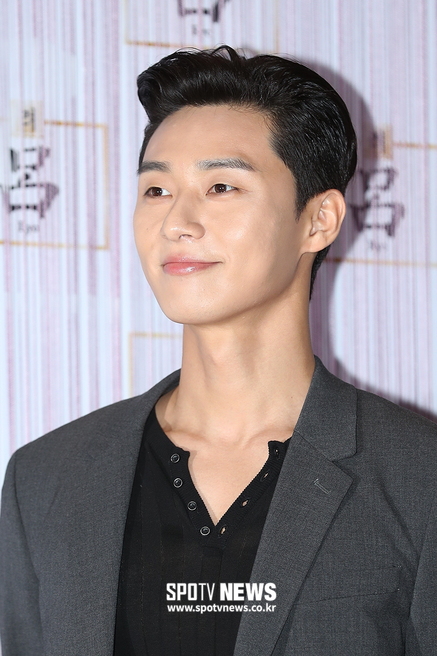 [포토S] 박서준, 잡티 하나 없는 피부