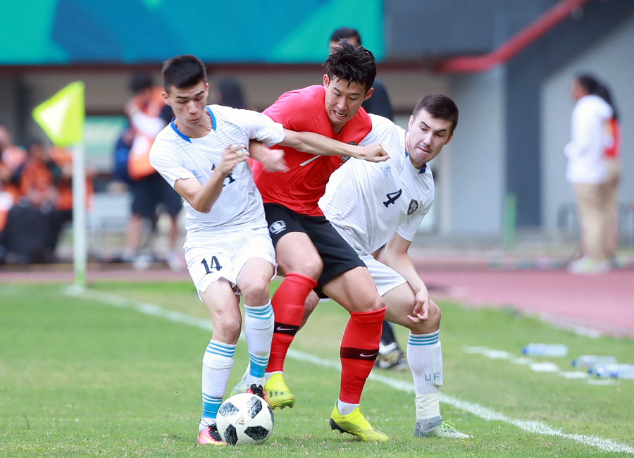 [아시안게임] '집중력 부족' 한국, 우즈벡에 실점해 1-1(전반 17분)