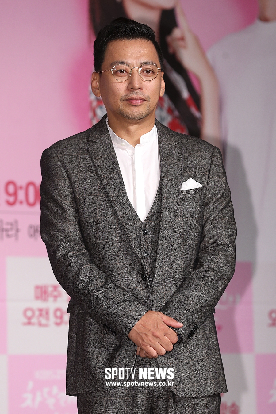[포토S] 김형범, 공손한 포즈