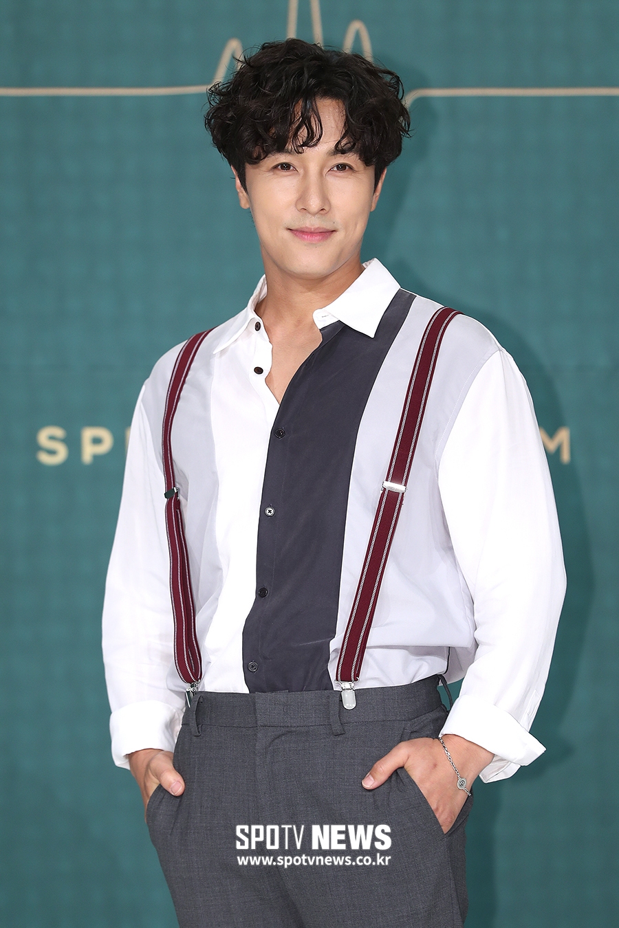 [포토S] 신화 김동완, 방부제 비주얼