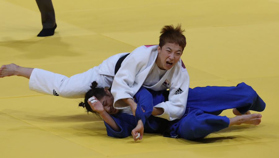 [아시안게임] '리우 銀' 정보경, 유도 女 48kg 금메달