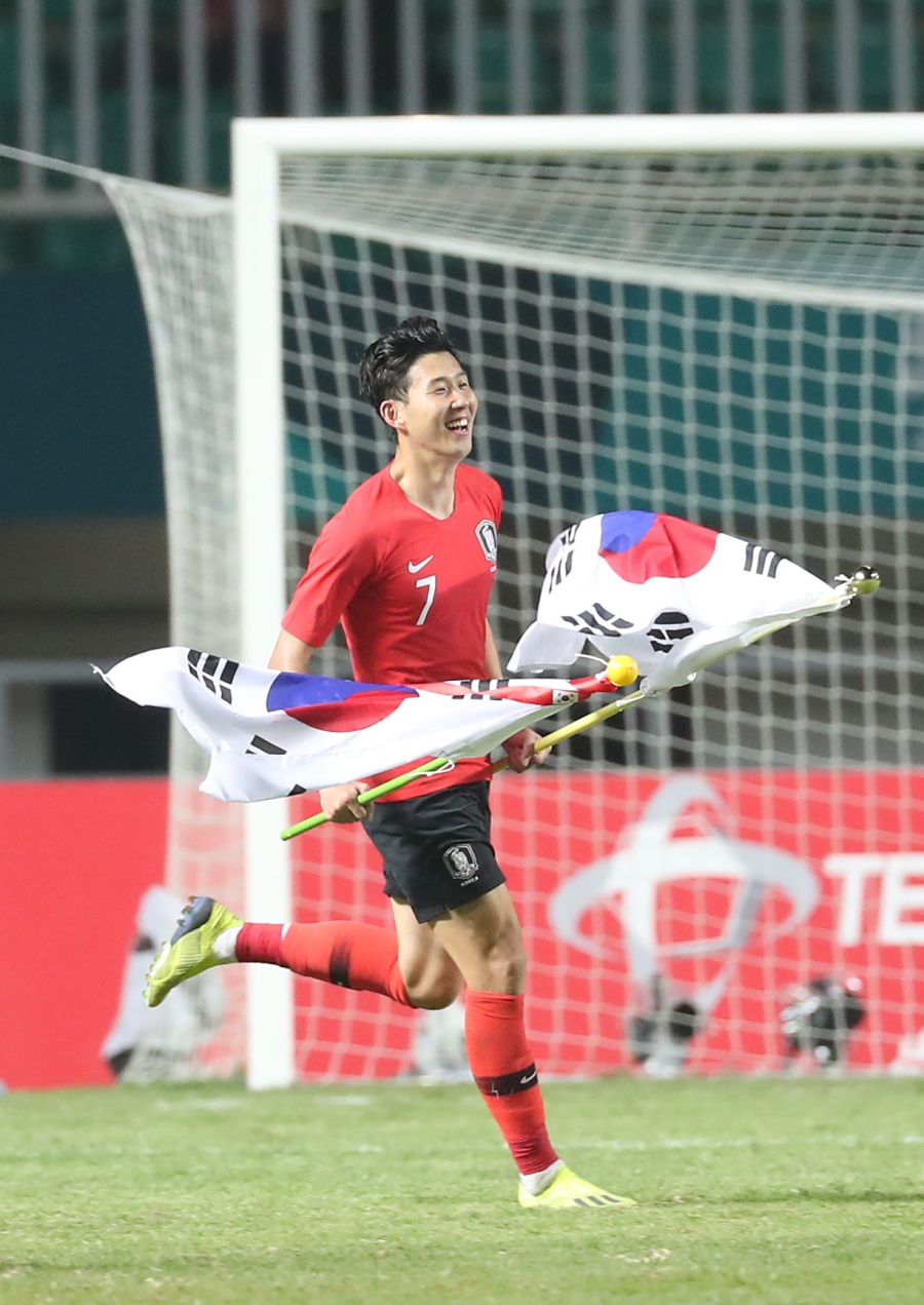 [아시안게임] 한국축구 역사 바꿀 金…손흥민-황희찬-이승우 '유럽 롱런'