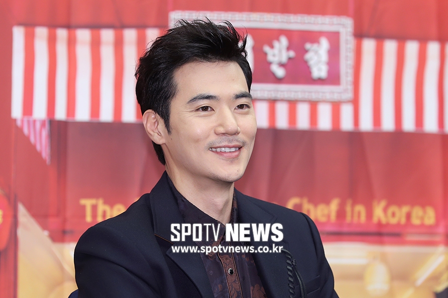 [포토S] 김강우, 100% 무균상태 지향하는 수셰프