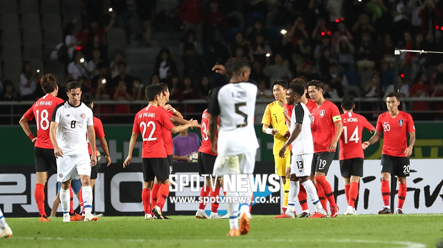 [포토S] 코스타리카에 2-0 승리 거둔 한국