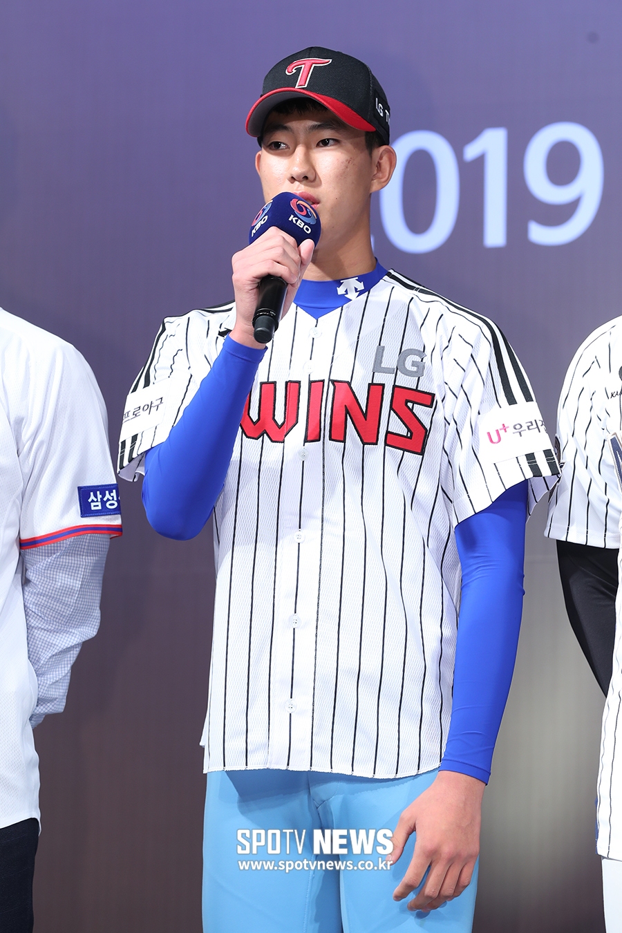 [포토S] 부산고 이상영, 전체 5순위로 LG행