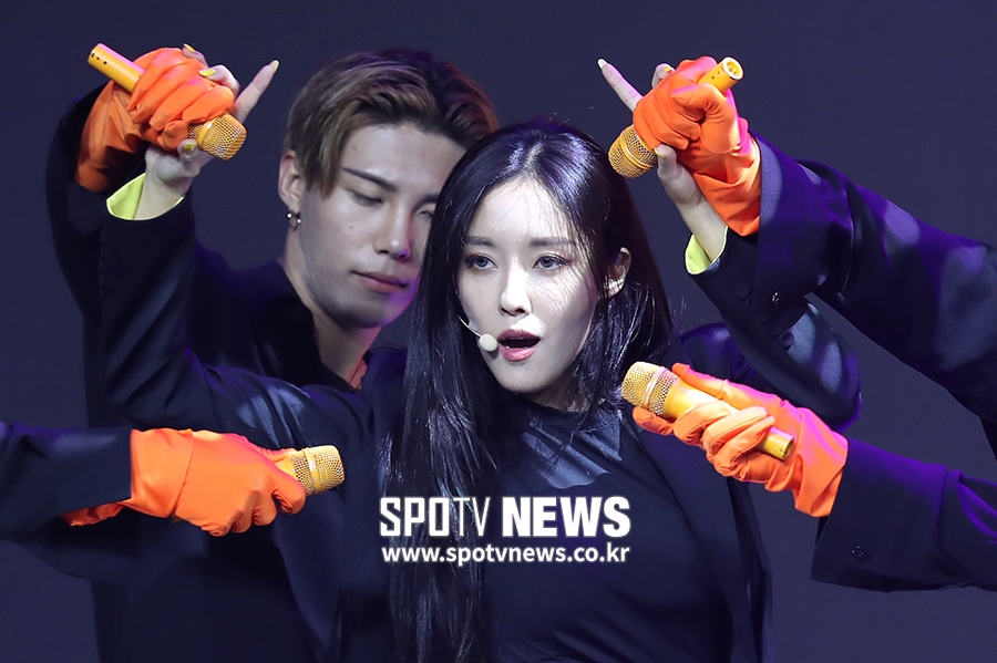 [포토S] 효민, 변함없이 섹시한 무대