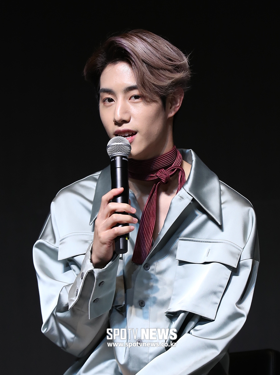 [포토S] 인터뷰 하는 GOT7 마크
