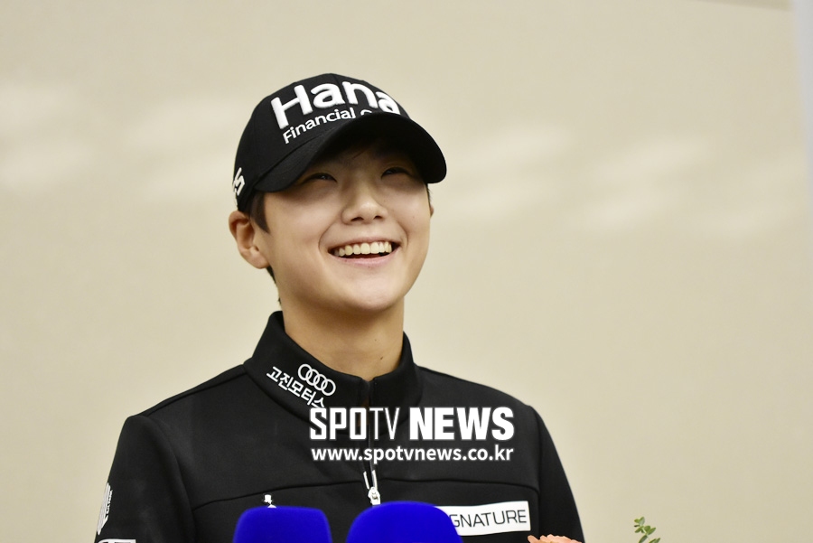 '세계랭킹 1위' 박성현 "국내 팬들에게 오랜만에 인사, 떨린다"