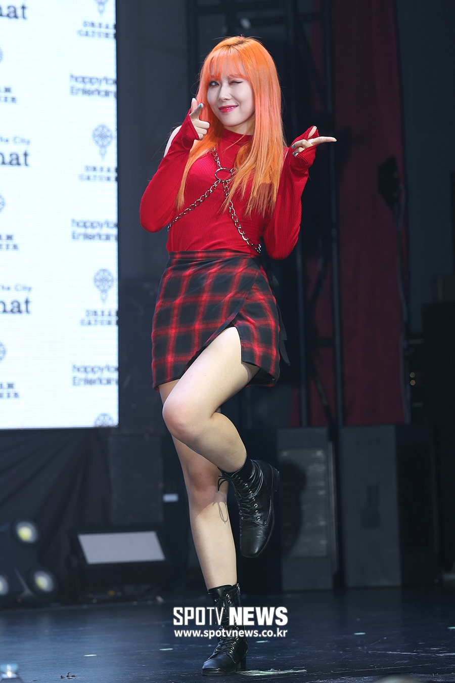 [포토S] 드림캐쳐 한동, 초미니 각선미