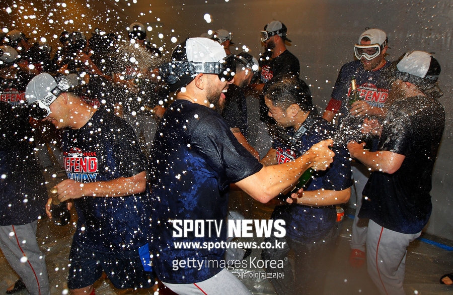 '라이벌 홈에서 마운드 때려잡고 우승' 1승 이상을 챙긴 보스턴