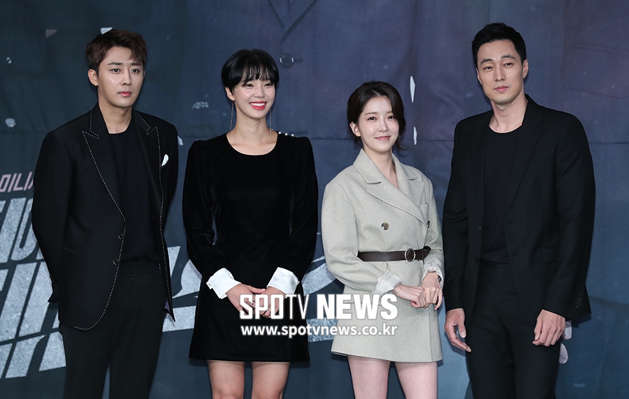 [포토S] 블랙으로 뽐낸 내 뒤에 테리우스 출연진들