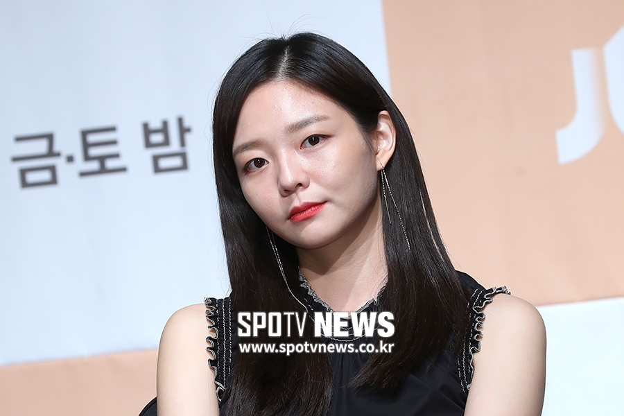 [포토S] 이솜, '심쿵' 아이 콘택트