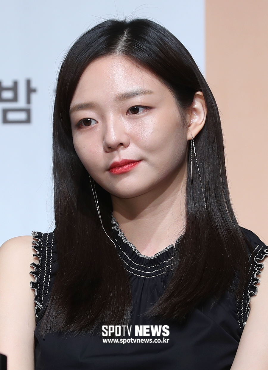 [포토S] 이솜, 무쌍 매력