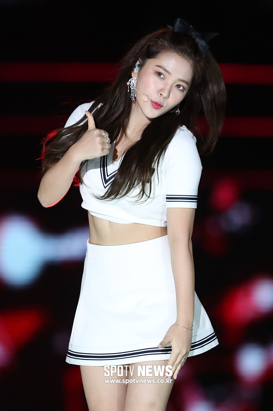 [포토S] 레드벨벳 예리, 미모가 엄지 척