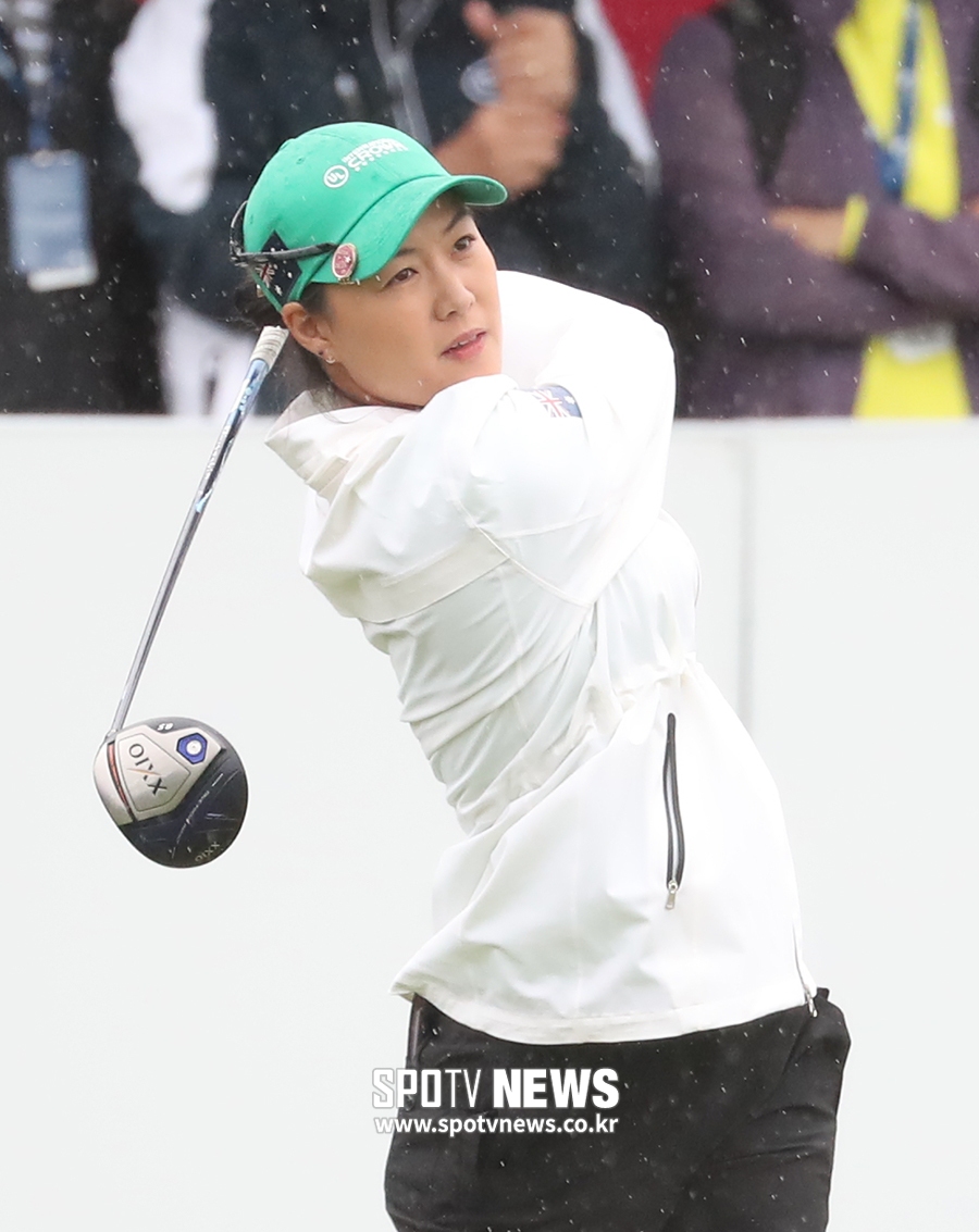 [포토S] 티샷하는 호주 이민지