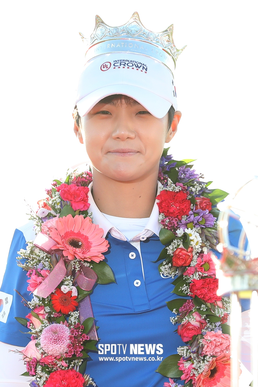 [포토S] 박성현, 왕관 쓰고 귀여운 미소