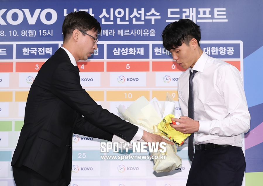 [포토S] 김세진 감독, '진선아 잘해보자'