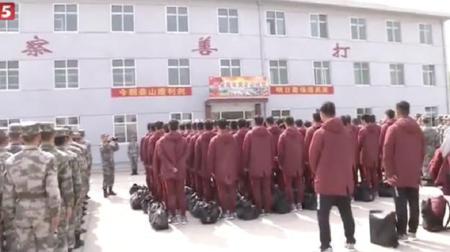 인도와 비긴 중국 축구, 알쏭달쏭한 저성장 까닭