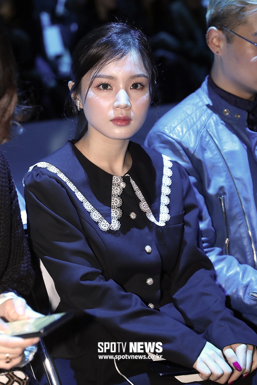 [포토S] 패션쇼 찾은 이하이, '더 예뻐졌죠?'