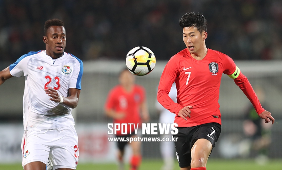 [포토S] 손흥민, '내가 먼저'