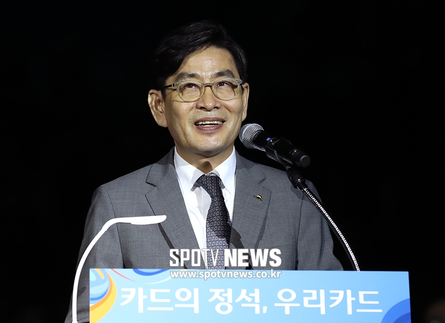 [포토S] 우리카드 정원재 대표이사, '배구의 정석을 위해'