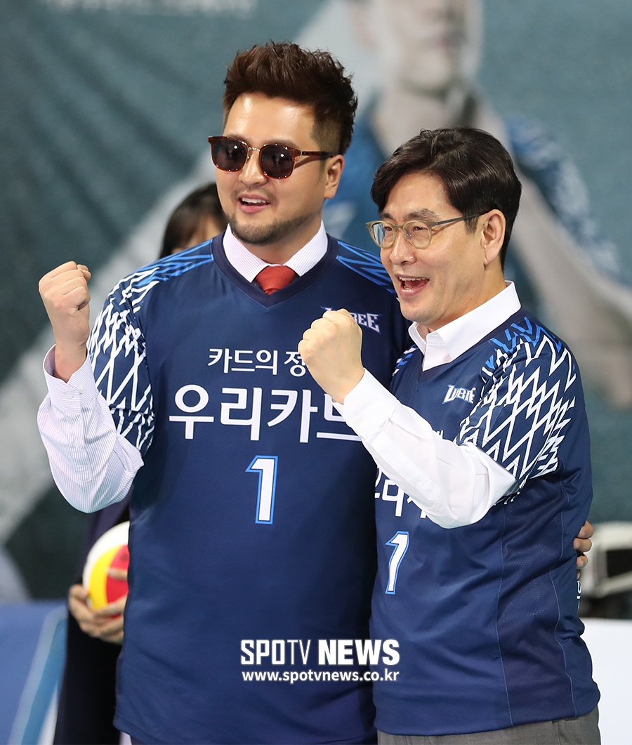 [포토S] 정원재 대표이사-김태우, '우리카드 파이팅'