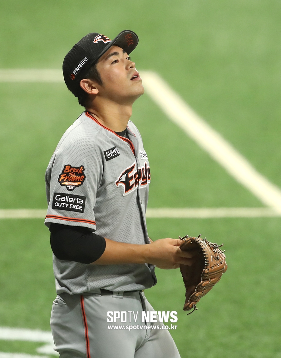 [포토S] 이태양, 차가운 가을야구