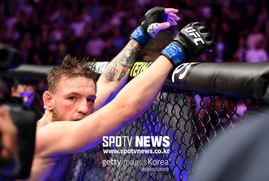[굿모닝 UFC] "맥그리거의 약한 의지, 단련할 수 없다"