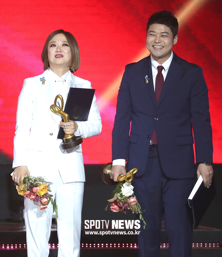 [포토S] 김숙-전현무, 묘하게 닮은 두 사람