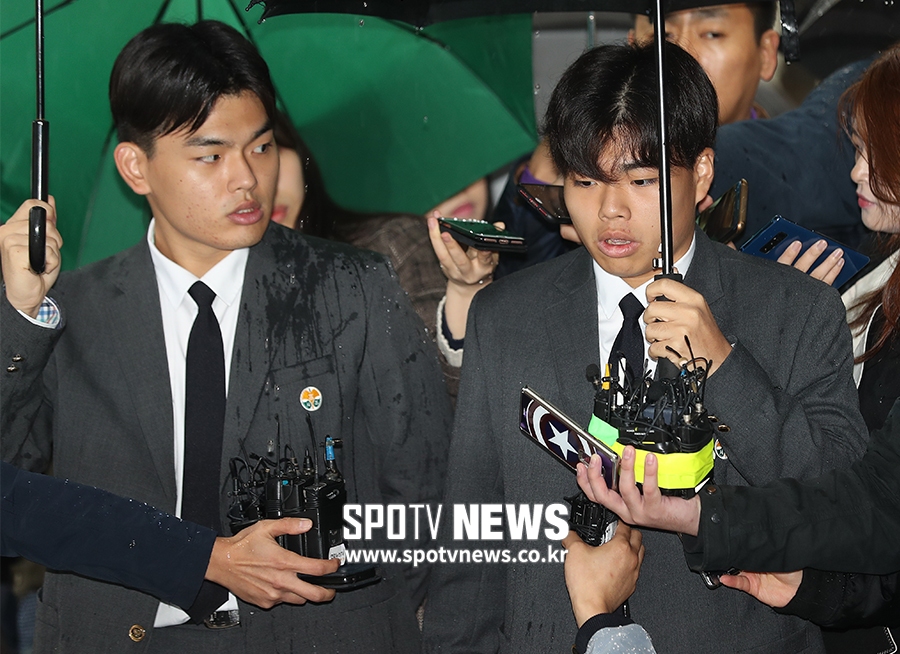 [포토S] 더 이스트라이트 이승현, "감금과 폭행, 어제 일처럼 뚜렷해 괴롭다"