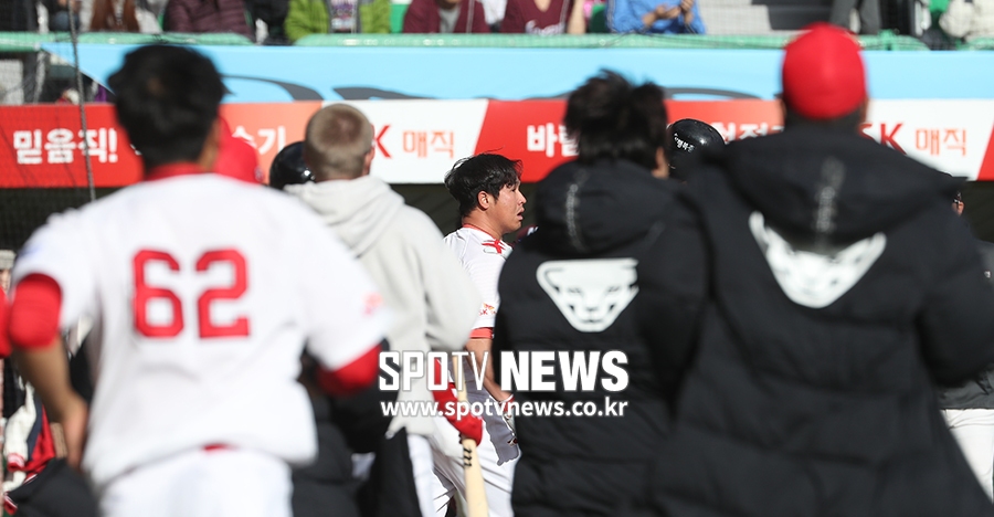 [포토S] 최정, '나 못 참아'